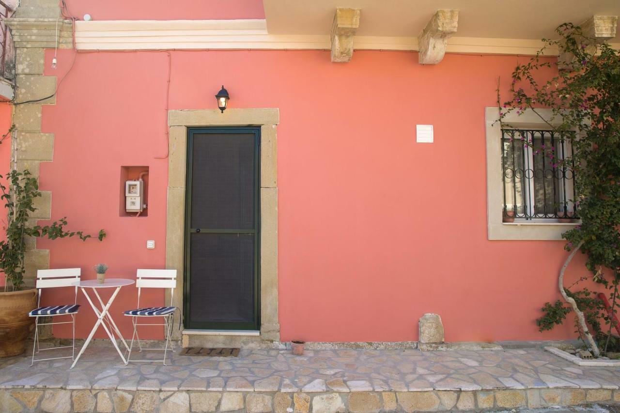 Mara'S Traditional Cottage Kato Pavliana 外观 照片